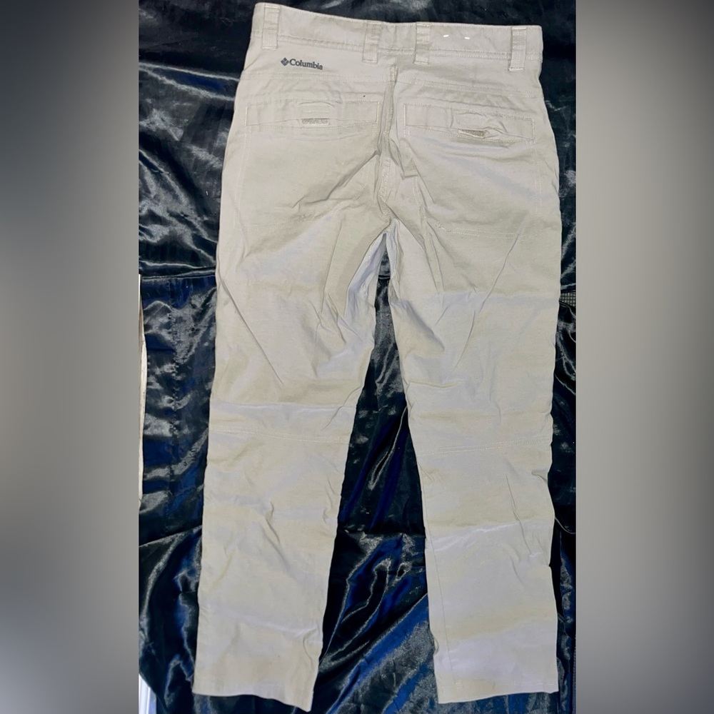 Columbia Men's 30x30 OMNI-SHIELD Advanced Repellency Hiking Outdoor Pants